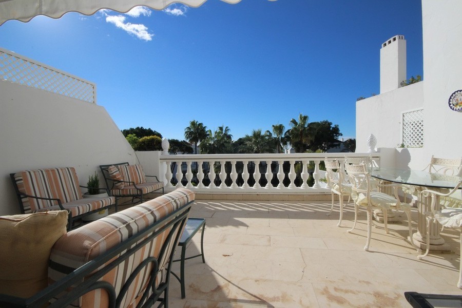 Thumbnail von Luxus-Wohnung in Elviria R2818391