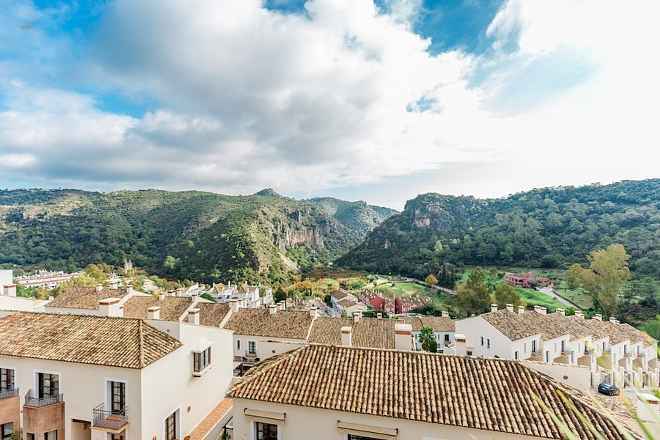 Luxus-Haus in Benahavis R2820443