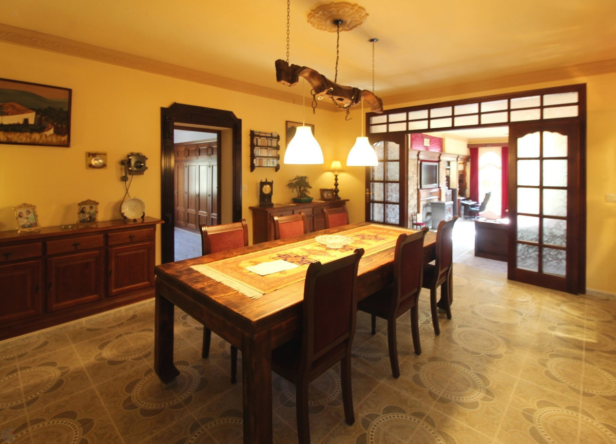 Thumbnail von Villa For Sale in Alhaurin el Grande, Málaga