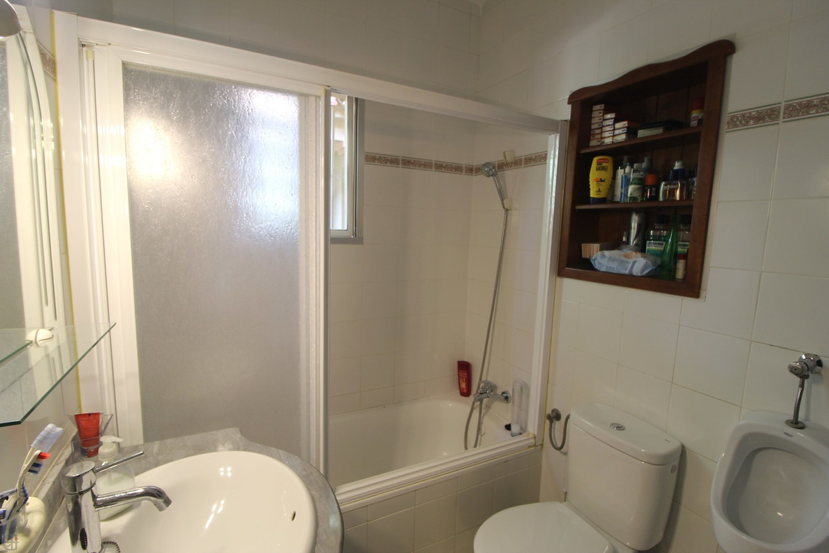 Thumbnail von Villa For Sale in Alhaurin el Grande, Málaga