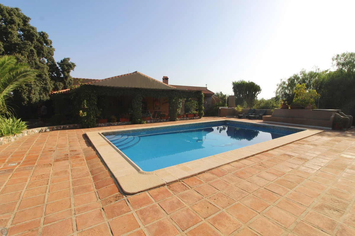 Thumbnail von Villa For Sale in Alhaurin el Grande, Málaga