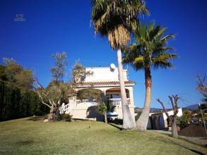 Thumbnail von Villa For Sale in Estepona, Málaga