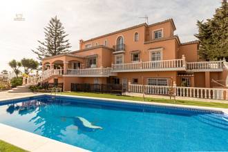 Villa For Sale in Manilva, Málaga