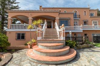 Thumbnail von Villa For Sale in Manilva, Málaga