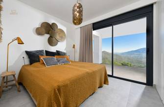 Thumbnail von Villa For Sale in La Mairena, Málaga