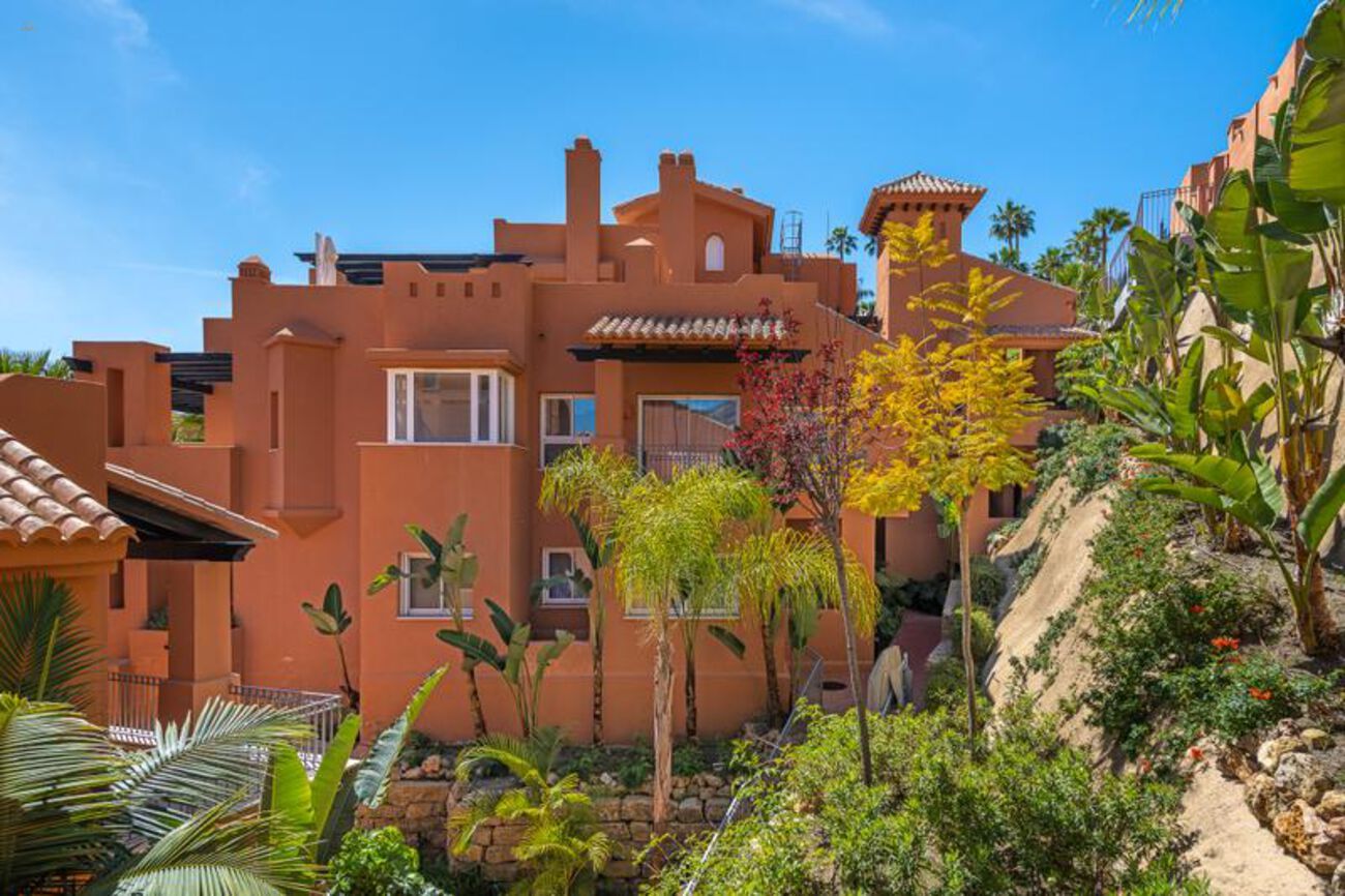 Thumbnail von Apartment For Sale in Nueva Andalucia, Málaga