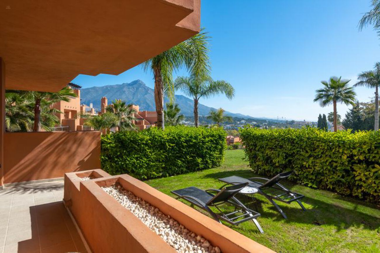 Thumbnail von Apartment For Sale in Nueva Andalucia, Málaga