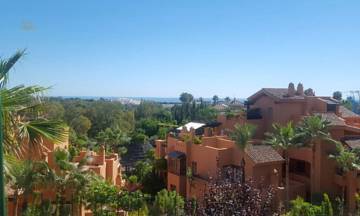Thumbnail von Apartment For Sale in Aloha, Málaga