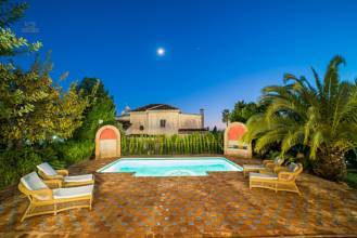 Thumbnail von Villa For Sale in El Paraiso, Málaga