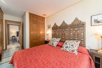 Thumbnail von Villa For Sale in El Paraiso, Málaga