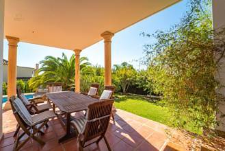 Thumbnail von Villa For Sale in El Paraiso, Málaga