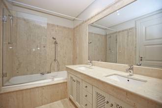 Thumbnail von Apartment For Sale in New Golden Mile, Málaga