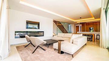 Thumbnail von Villa For Sale in Estepona, Málaga