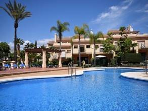 Thumbnail von Luxus-Haus in Nueva Andalucia R2812925