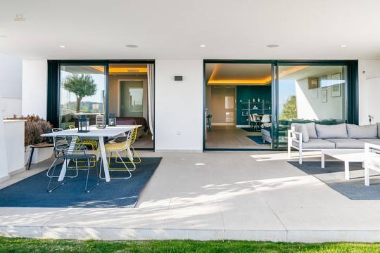 Apartment For Sale in Marbella, Málaga 