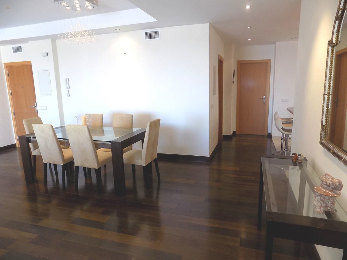 Thumbnail von Apartment For Sale in Puerto Banús, Málaga