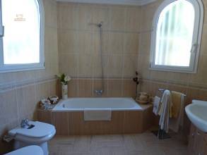 Thumbnail von Villa For Sale in Elviria, Málaga