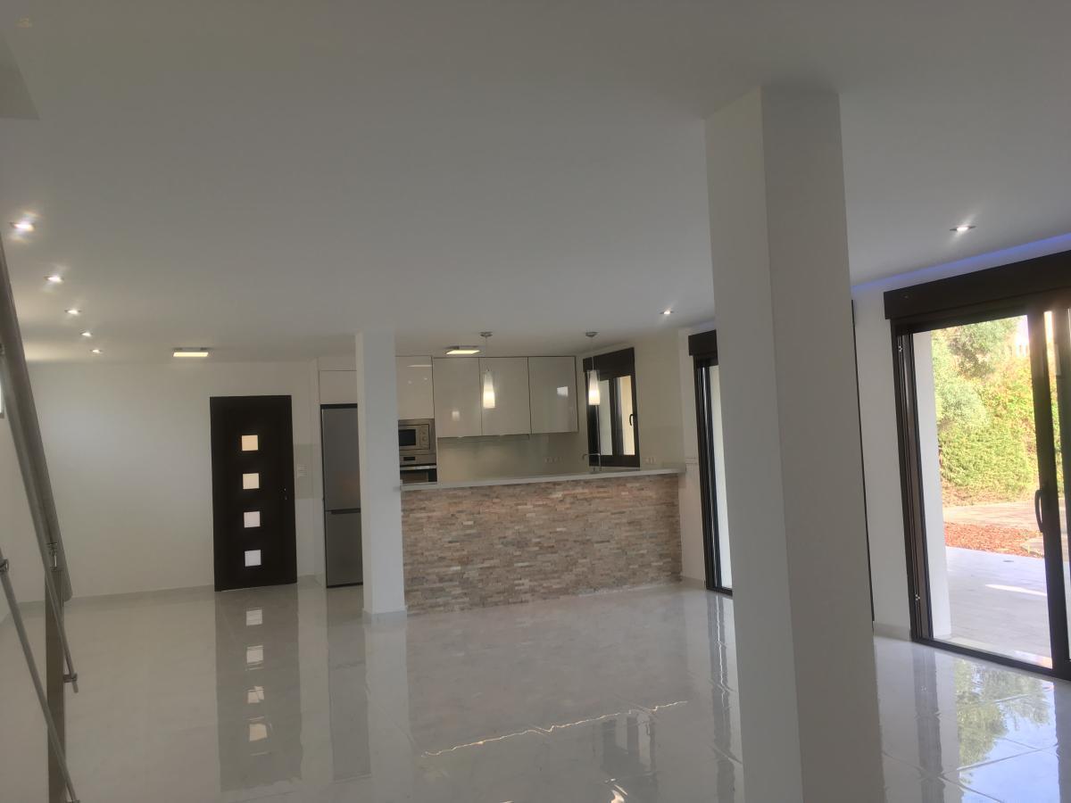 Thumbnail von Villa For Sale in Torrevieja, Alicante