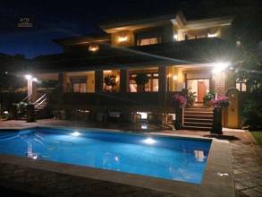 Thumbnail von Luxus-Villa in Estepona R2806217