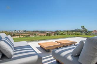 Thumbnail von Apartment For Sale in Benahavis, Málaga