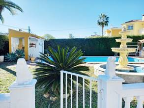 Thumbnail von Villa For Sale in Málaga