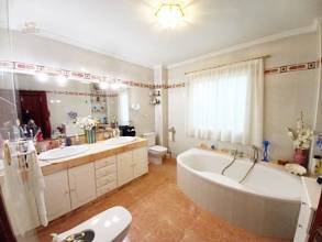 Thumbnail von Villa For Sale in Málaga