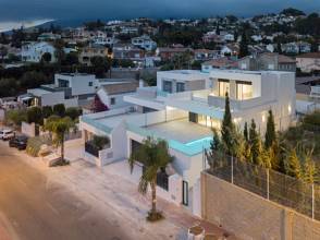 Thumbnail von Villa For Sale in Sierrezuela, Málaga