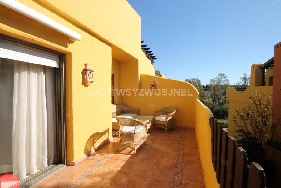 Thumbnail von Luxus-Villa in Nagüles R2793515