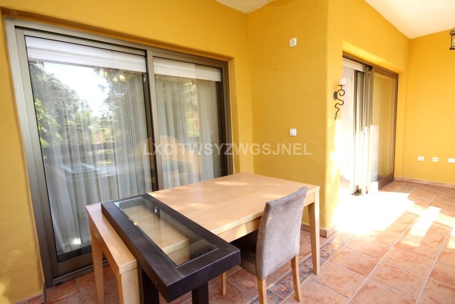 Thumbnail von Luxus-Villa in Nagüles R2793515