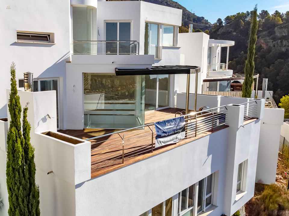 Villa For Sale in Altea, Alicante