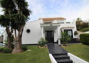 Thumbnail von Villa For Sale in Calahonda, Málaga