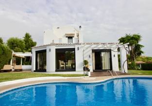 Thumbnail von Villa For Sale in Calahonda, Málaga
