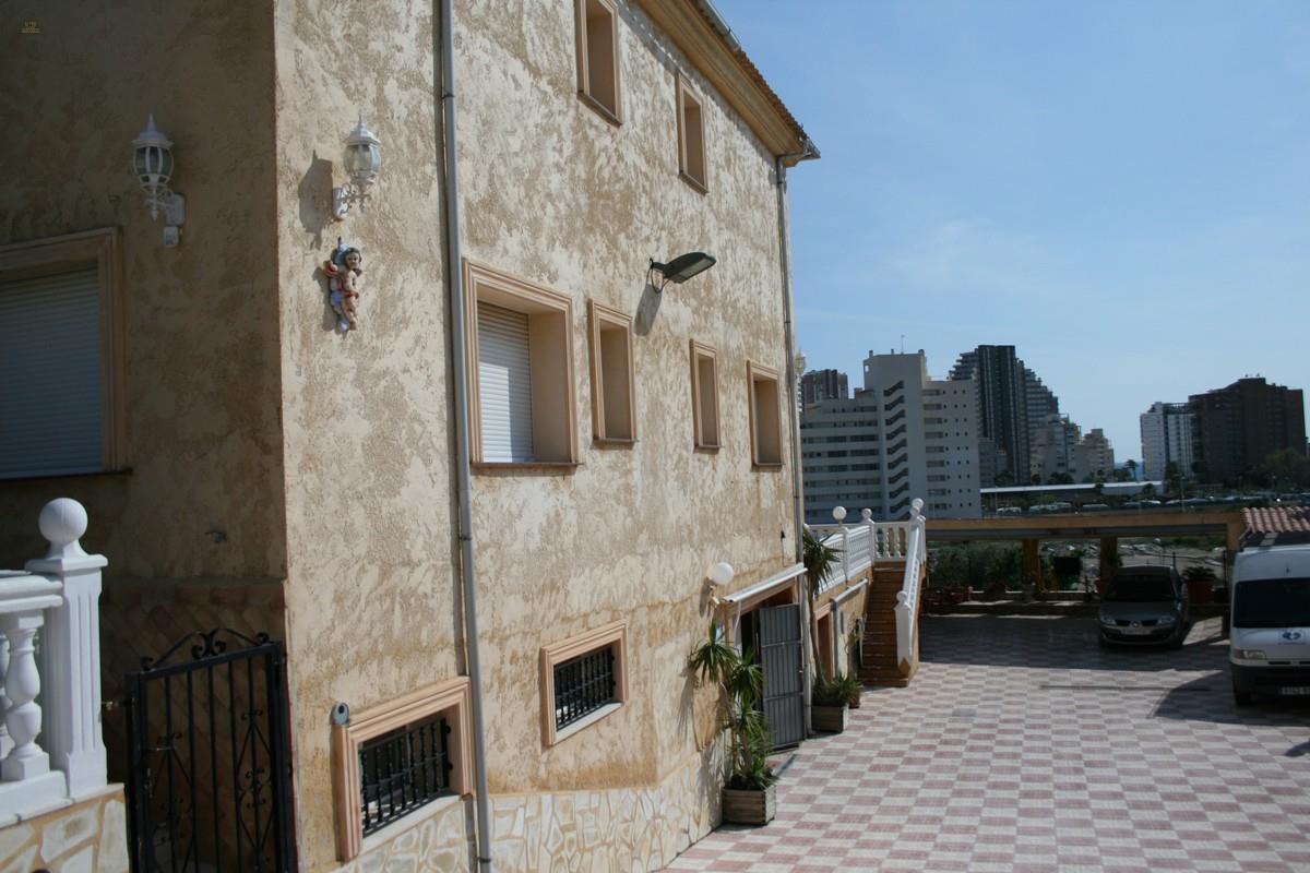Villa For Sale in Calpe, Alicante