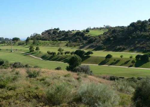 Land For Sale in Benahavis, Málaga