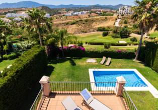 Thumbnail von Villa For Sale in Estepona, Málaga