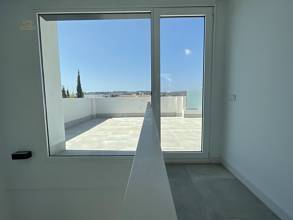 Thumbnail von Villa For Sale in Sierrezuela, Málaga