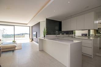 Thumbnail von Villa For Sale in Nueva Andalucia, Málaga