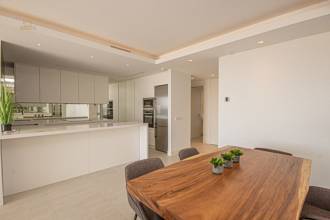 Thumbnail von Villa For Sale in Nueva Andalucia, Málaga