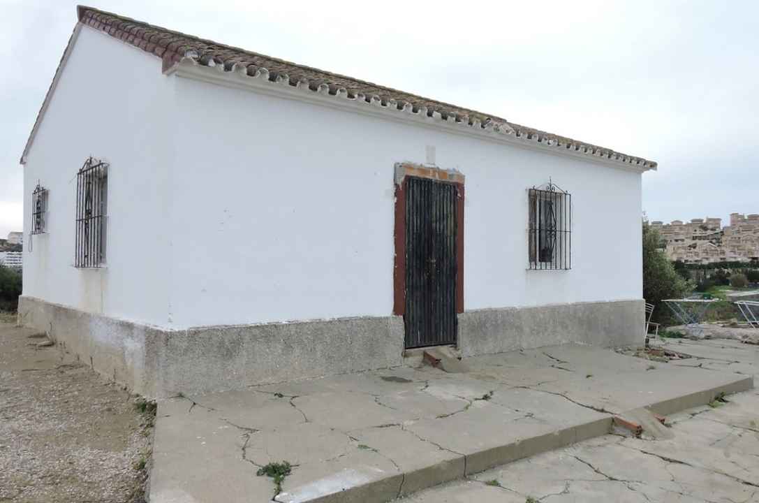 Land For Sale in Manila, Málaga