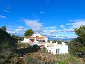 Thumbnail von Villa For Sale in Alhaurin el Grande, Málaga