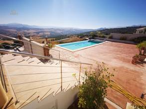 Thumbnail von Villa For Sale in Periana, Málaga