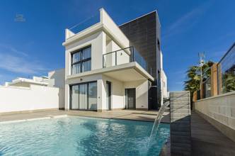 Thumbnail von Villa For Sale in San Miguel de Salinas, Alicante