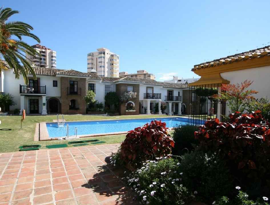 Town House For Sale in Fuengirola, Málaga