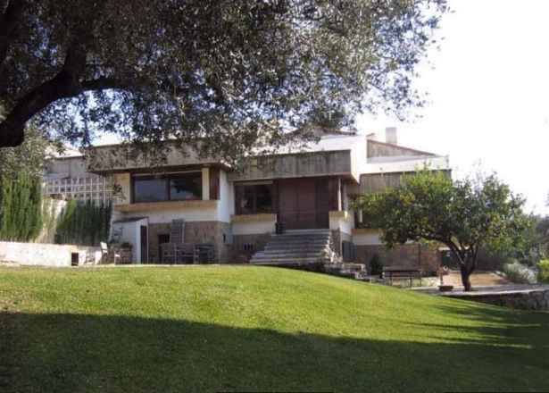 Villa For Sale in Elviria, Málaga