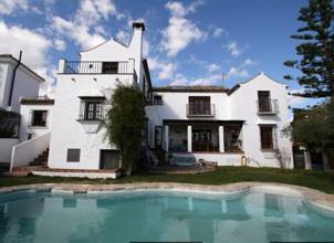 Thumbnail von Villa For Sale in Marbella, Málaga