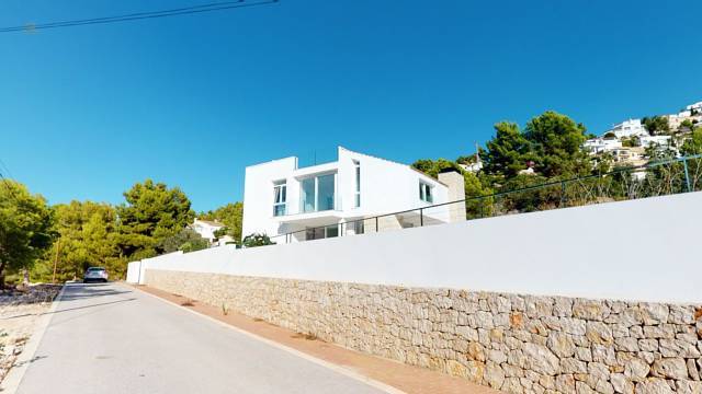 Villa For Sale in Moraira, Alicante