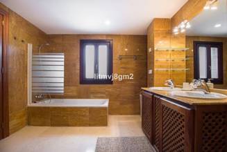 Thumbnail von Town House For Sale in The Golden Mile, Málaga