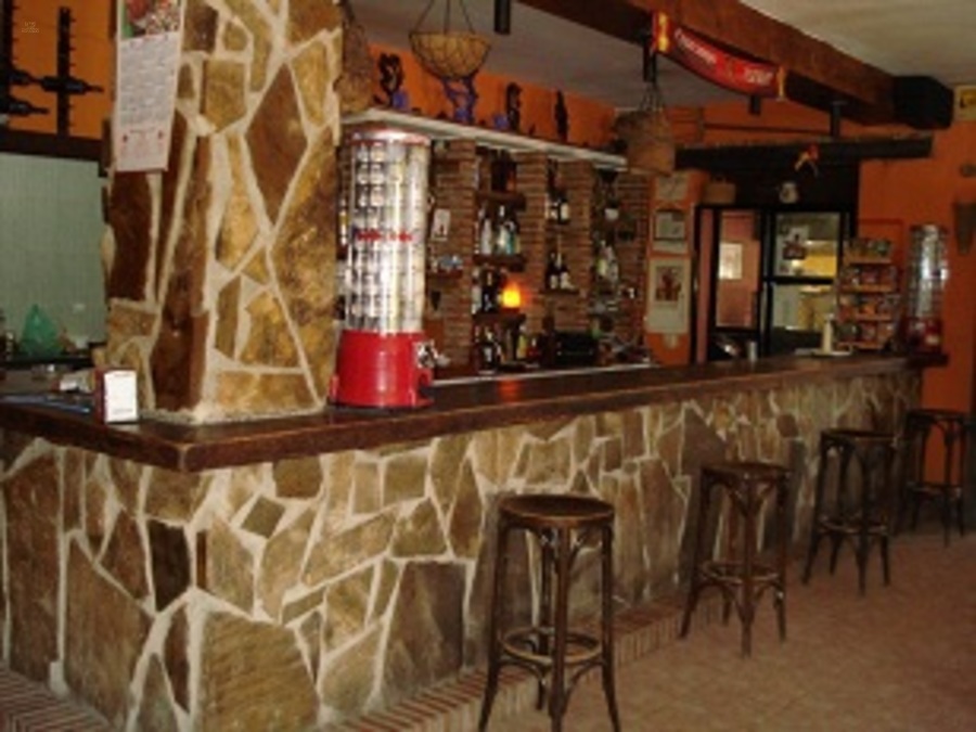 Thumbnail von Commercial Property For Sale in Valle de Abdalajis, Málaga