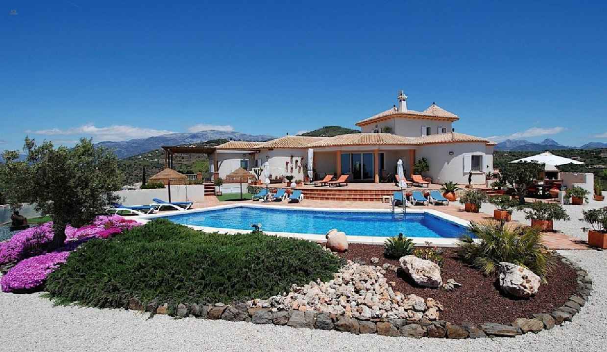 Luxus-Villa in Las Casillas (Arenas)