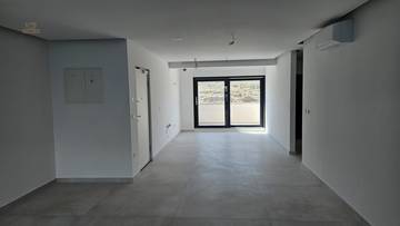 Thumbnail von Moderne Penthouses im obersten Stockwerk mit Dachterrasse und Pool direkt am Meer